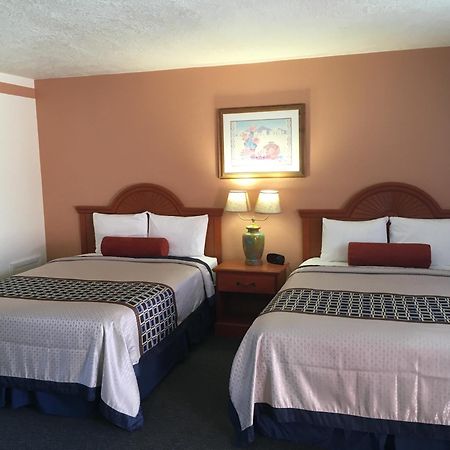 Casa Lemus Inn ราโทน ภายนอก รูปภาพ